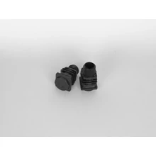 Állítható láb zártszelvénybe