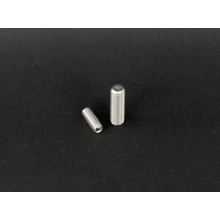 Lapos végű belsőkulcsnyílású hernyócsavar