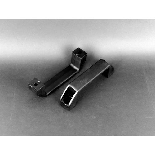 Fogantyú üvegszállal megerősített poliamid  M6  122mm    /092001/ (M6, 122mm)